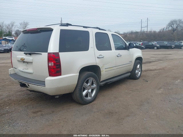 2013 CHEVROLET TAHOE 1GNSKCE01DR201850 Photo 3