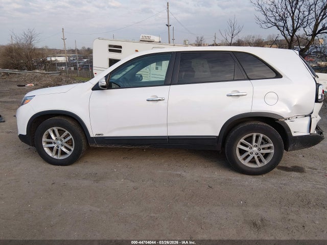 5XYKTCA61EG546098 KIA SORENTO LX