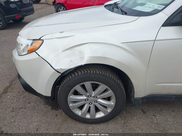 2013 SUBARU FORESTER JF2SHAGC1DH409379 Photo 5