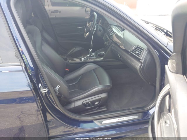 2015 BMW M3 WBS3C9C59FP805648 Photo 4