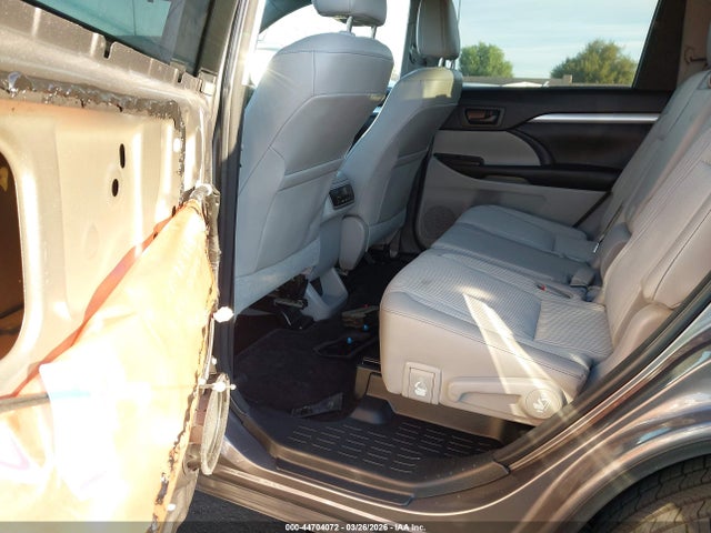 5TDZKRFH7GS169619 Toyota Highlander Le Plus V6
