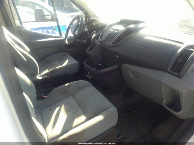 1FTYE2YG8GKA02806 Ford Transit-150