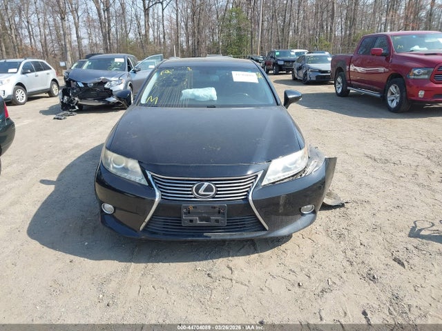 44704089 :رقم المزاد ، JTHBK1GG7D2058742 vin ، 2013 Lexus Es 350 مزاد بيع