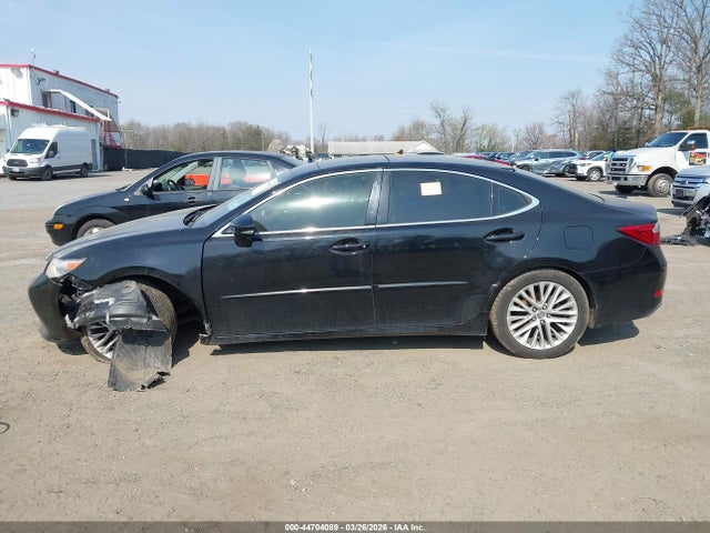 44704089 :رقم المزاد ، JTHBK1GG7D2058742 vin ، 2013 Lexus Es 350 مزاد بيع