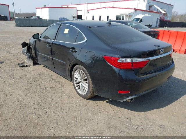 44704089 :رقم المزاد ، JTHBK1GG7D2058742 vin ، 2013 Lexus Es 350 مزاد بيع