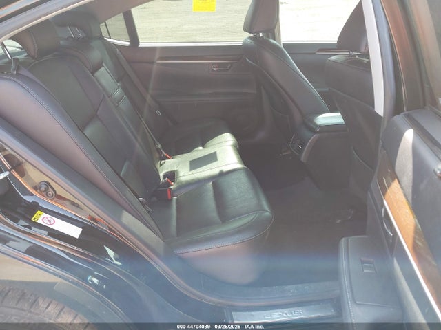 44704089 :رقم المزاد ، JTHBK1GG7D2058742 vin ، 2013 Lexus Es 350 مزاد بيع
