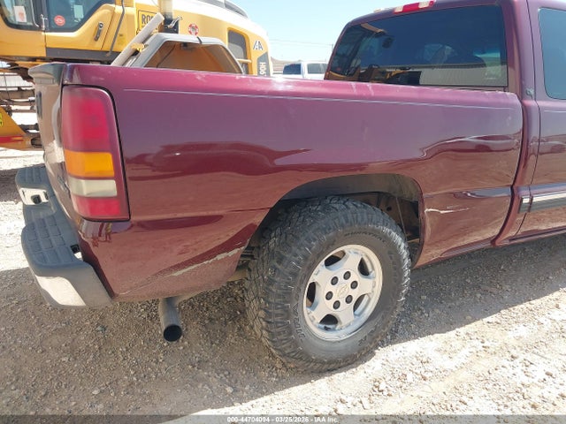 Aukcja sprzedaży 2000 Chevrolet Silverado 1500 Ls, vin: 2GCEC19W5Y1380608, numer aukcji: 44704094