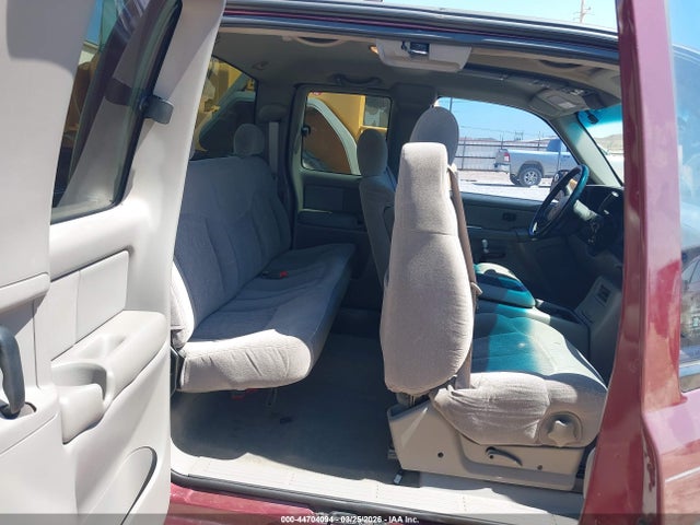 Aukcja sprzedaży 2000 Chevrolet Silverado 1500 Ls, vin: 2GCEC19W5Y1380608, numer aukcji: 44704094