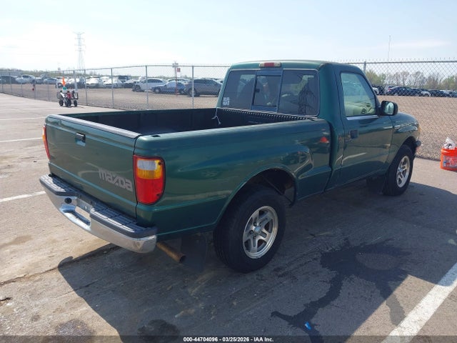44704096 :رقم المزاد ، 4F4YR12D51TM18818 vin ، 2001 Mazda B2300 Se/sx مزاد بيع