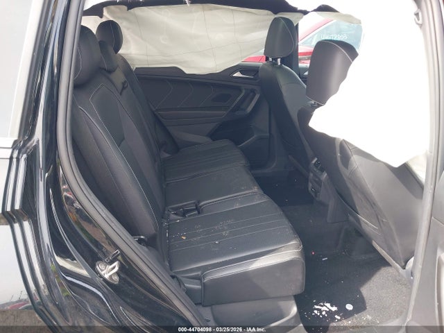 Aukcja sprzedaży 2022 Volkswagen Tiguan 2.0t Se R-line Black, vin: 3VV8B7AX1NM091321, numer aukcji: 44704098