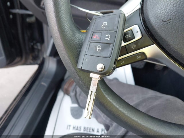 Aukcja sprzedaży 2019 Volkswagen Jetta 1.4t R-line/1.4t S/1.4t Se, vin: 3VWC57BU6KM073118, numer aukcji: 44704110