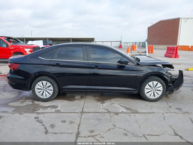 Aukcja sprzedaży 2019 Volkswagen Jetta 1.4t R-line/1.4t S/1.4t Se, vin: 3VWC57BU6KM073118, numer aukcji: 44704110