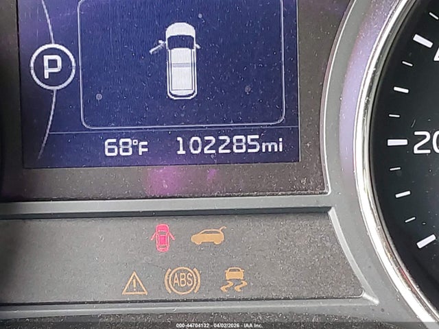44704132 :رقم المزاد ، KNDMB5C14H6335350 vin ، 2017 Kia Sedona Lx مزاد بيع
