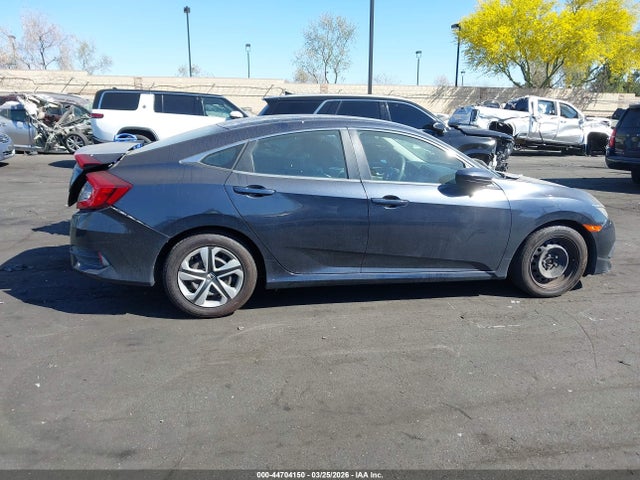 2HGFC2F51JH603618 Honda Civic Lx