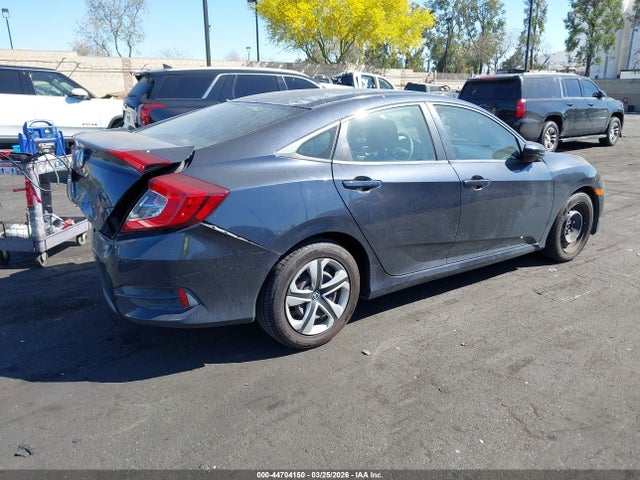 2HGFC2F51JH603618 Honda Civic Lx
