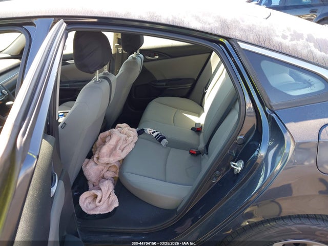 2HGFC2F51JH603618 Honda Civic Lx