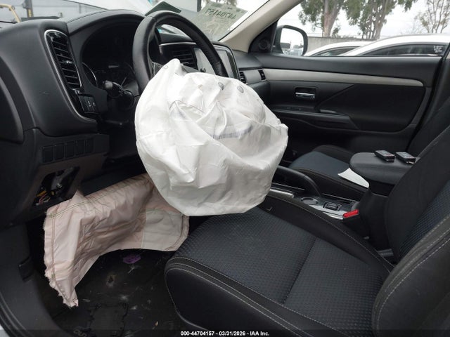 Продаж на аукціоні авто 2017 Mitsubishi Outlander Se/sel, vin: JA4AD3A3XHZ007171, номер лоту: 44704157