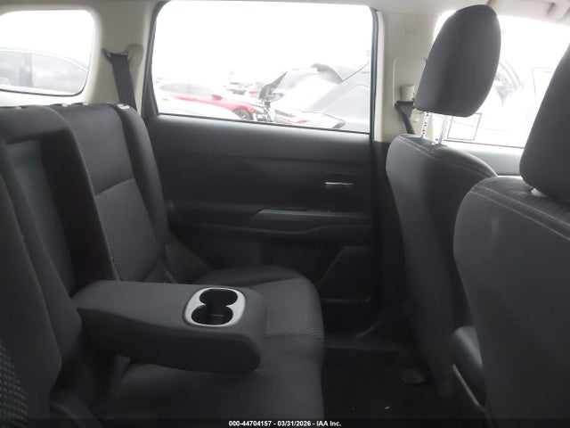 2017 MITSUBISHI OUTLANDER JA4AD3A3XHZ007171 Photo 7