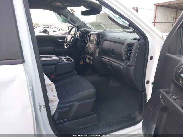 44704175 :رقم المزاد ، 3GCPABEK7NG649797 vin ، 2022 Chevrolet Silverado 1500 2wd  Short Bed Custom مزاد بيع