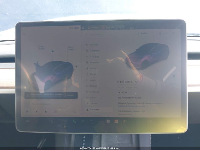 Продажа на аукционе авто 2024 Tesla Model Y Long Range Dual Motor All-wheel Drive, vin: 7SAYGDEE1RF160478, номер лота: 44704182