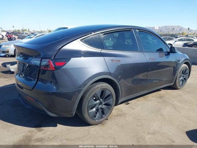 Продажа на аукционе авто 2024 Tesla Model Y Long Range Dual Motor All-wheel Drive, vin: 7SAYGDEE1RF160478, номер лота: 44704182