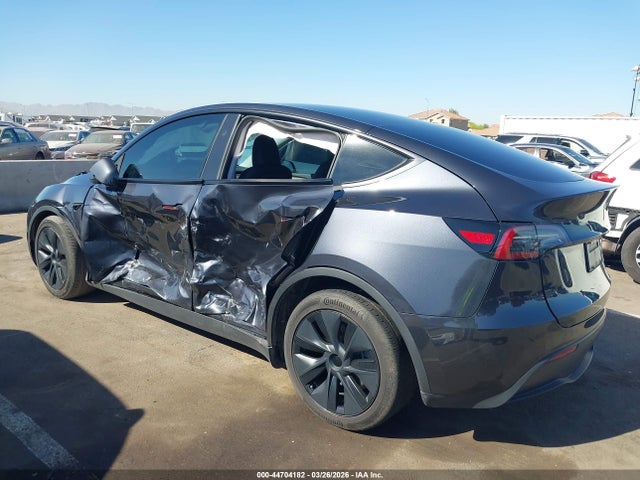 Продажа на аукционе авто 2024 Tesla Model Y Long Range Dual Motor All-wheel Drive, vin: 7SAYGDEE1RF160478, номер лота: 44704182