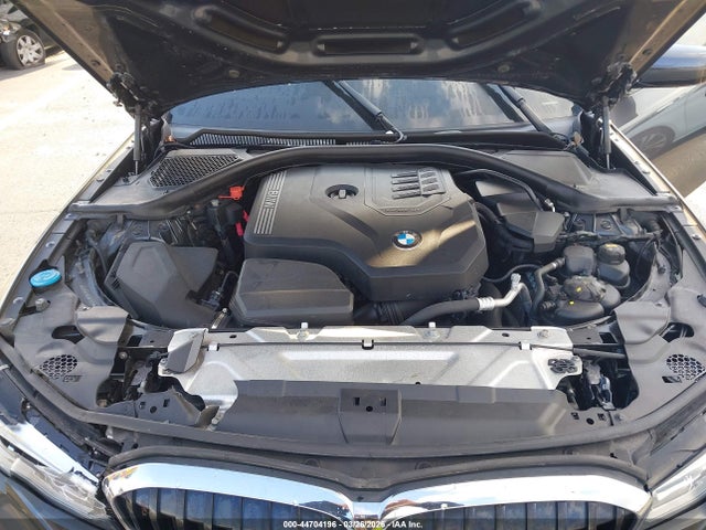 2020 Bmw 330i მანქანა იყიდება აუქციონზე, vin: 3MW5R1J05L8B13532, აუქციონის ნომერი: 44704196