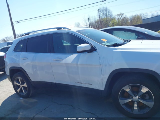 2019 Jeep Cherokee Limited 4x4 მანქანა იყიდება აუქციონზე, vin: 1C4PJMDN8KD179747, აუქციონის ნომერი: 44704198