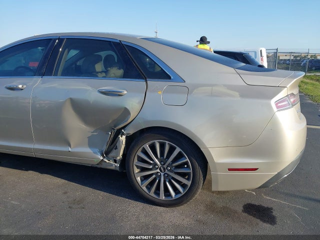 2017 LINCOLN MKZ HYBRID 3LN6L5KU7HR609222 Photo 5