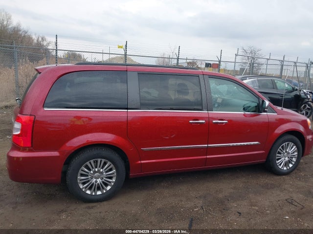 Продажа на аукционе авто 2013 Chrysler Town & Country Touring-l, vin: 2C4RC1CG7DR565225, номер лота: 44704229
