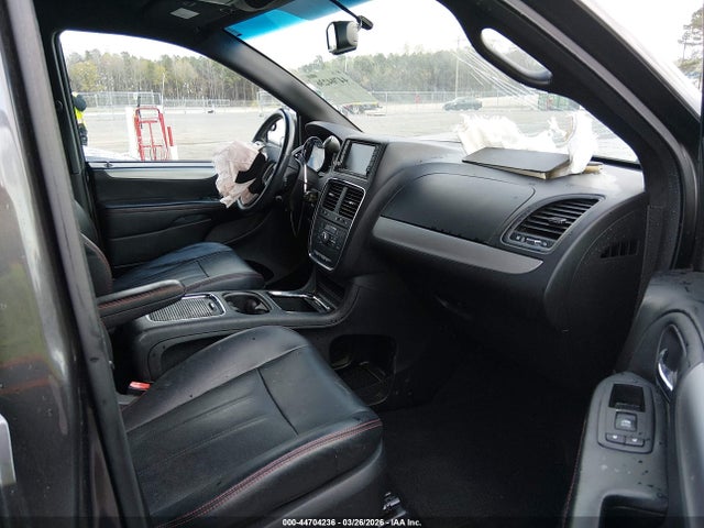 44704236 :رقم المزاد ، 2C4RDGEG3HR767014 vin ، 2017 Dodge Grand Caravan Gt مزاد بيع
