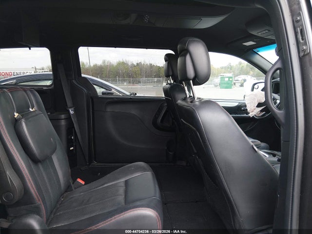 44704236 :رقم المزاد ، 2C4RDGEG3HR767014 vin ، 2017 Dodge Grand Caravan Gt مزاد بيع