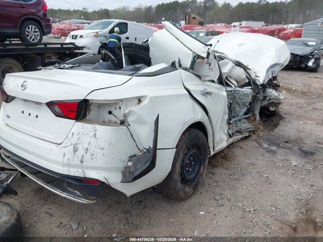 1N4BL4BV4LC245926 Nissan Altima S Fwd