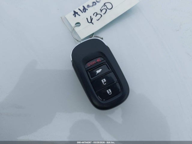 Продаж на аукціоні авто 2025 Honda Hr-v Awd Lx, vin: 3CZRZ2H30SM761354, номер лоту: 44704267