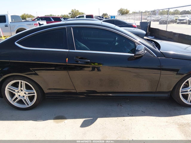 Продаж на аукціоні авто 2015 Mercedes-benz C 250, vin: WDDGJ4HB9FG438174, номер лоту: 44704272
