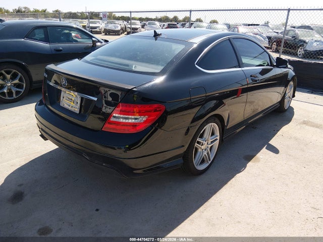 2015 MERCEDES-BENZ C 250 WDDGJ4HB9FG438174 Photo 3