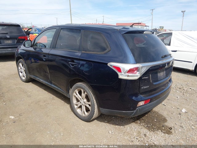 2014 MITSUBISHI OUTLANDER JA4AD3A35EZ016825 Photo 2