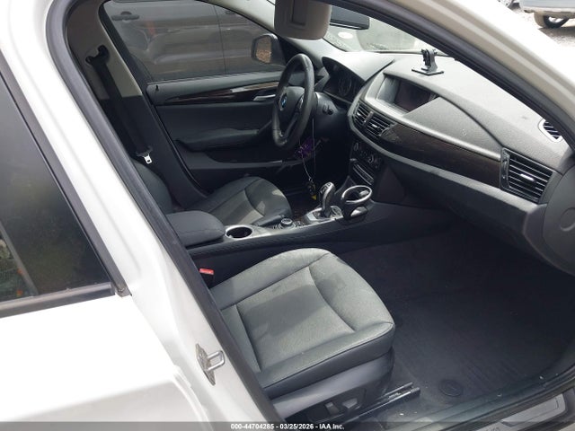 2013 Bmw X1 Sdrive28i მანქანა იყიდება აუქციონზე, vin: WBAVM1C52DVW43348, აუქციონის ნომერი: 44704285
