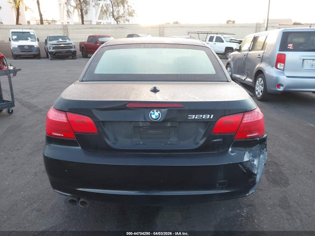 Продажа на аукционе авто 2011 Bmw 328i, vin: WBADW7C52BE542817, номер лота: 44704290