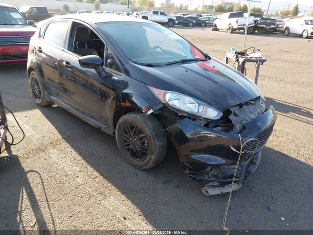 Ford Fiesta St Line 2019 3FADP4DJ6KM101752 main image