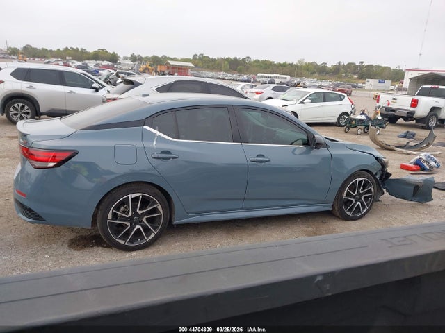 Продажа на аукционе авто 2024 Nissan Sentra Sr Xtronic Cvt, vin: 3N1AB8DV0RY360314, номер лота: 44704309