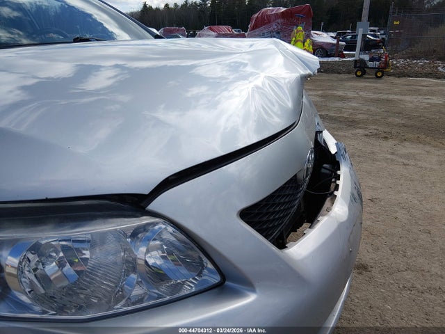 44704312 :رقم المزاد ، 1NXBU40E89Z042837 vin ، 2009 Toyota Corolla Le مزاد بيع