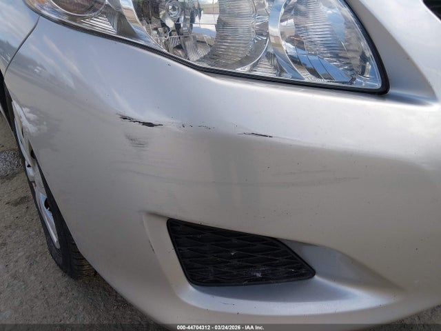 44704312 :رقم المزاد ، 1NXBU40E89Z042837 vin ، 2009 Toyota Corolla Le مزاد بيع