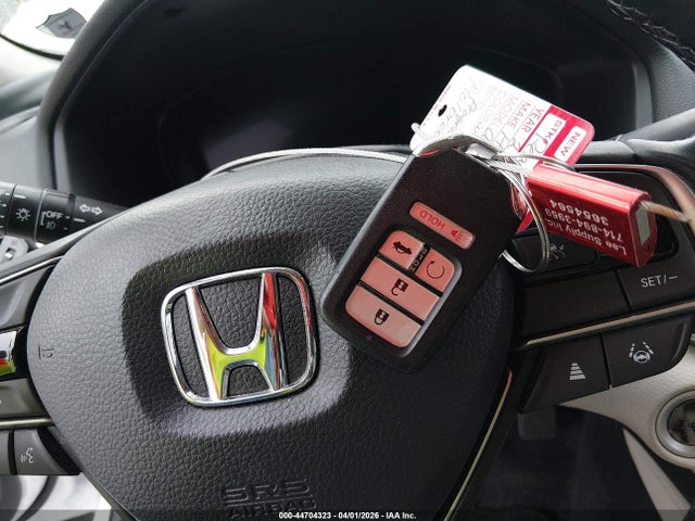 44704323 :رقم المزاد ، 1HGCV1F51NA055955 vin ، 2022 Honda Accord Ex-l مزاد بيع