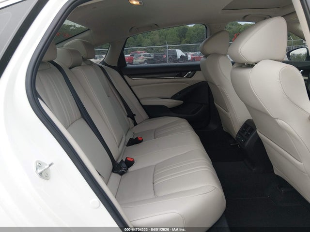 44704323 :رقم المزاد ، 1HGCV1F51NA055955 vin ، 2022 Honda Accord Ex-l مزاد بيع