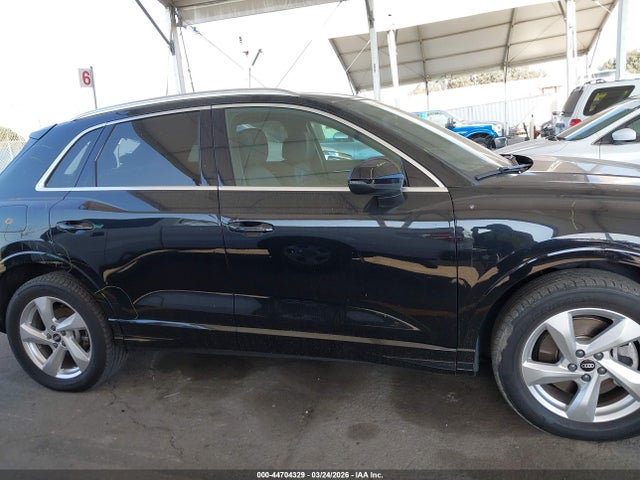 WA1BUCF37M1117228 Audi Q3 Premium Plus 40 Tfsi Quattro Tiptronic