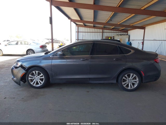 Aukcja sprzedaży 2015 Chrysler 200 Limited, vin: 1C3CCCAB6FN502811, numer aukcji: 44704339