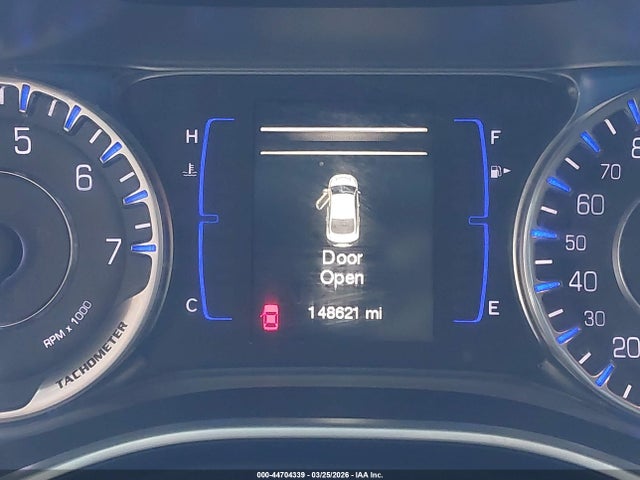 Aukcja sprzedaży 2015 Chrysler 200 Limited, vin: 1C3CCCAB6FN502811, numer aukcji: 44704339