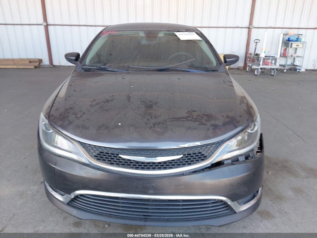 Aukcja sprzedaży 2015 Chrysler 200 Limited, vin: 1C3CCCAB6FN502811, numer aukcji: 44704339