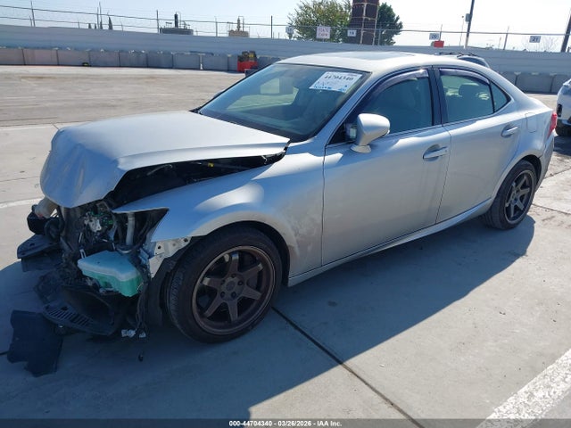 Aukcja sprzedaży 2016 Lexus Is 200t, vin: JTHBA1D26G5023379, numer aukcji: 44704340